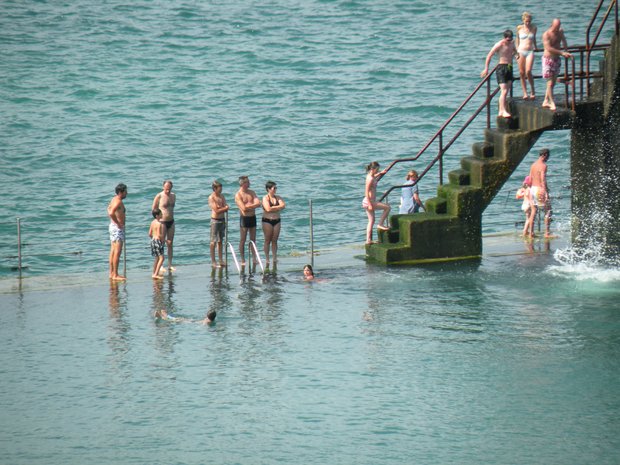  piscine de la plage, escaliers du plongeoir